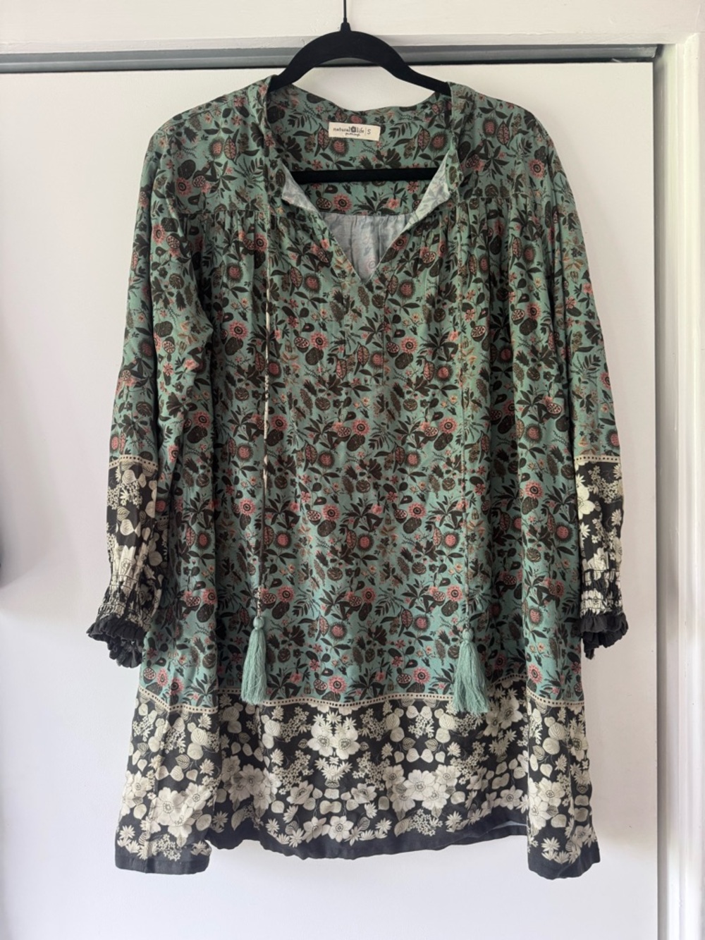 Natural life dress 🤍
